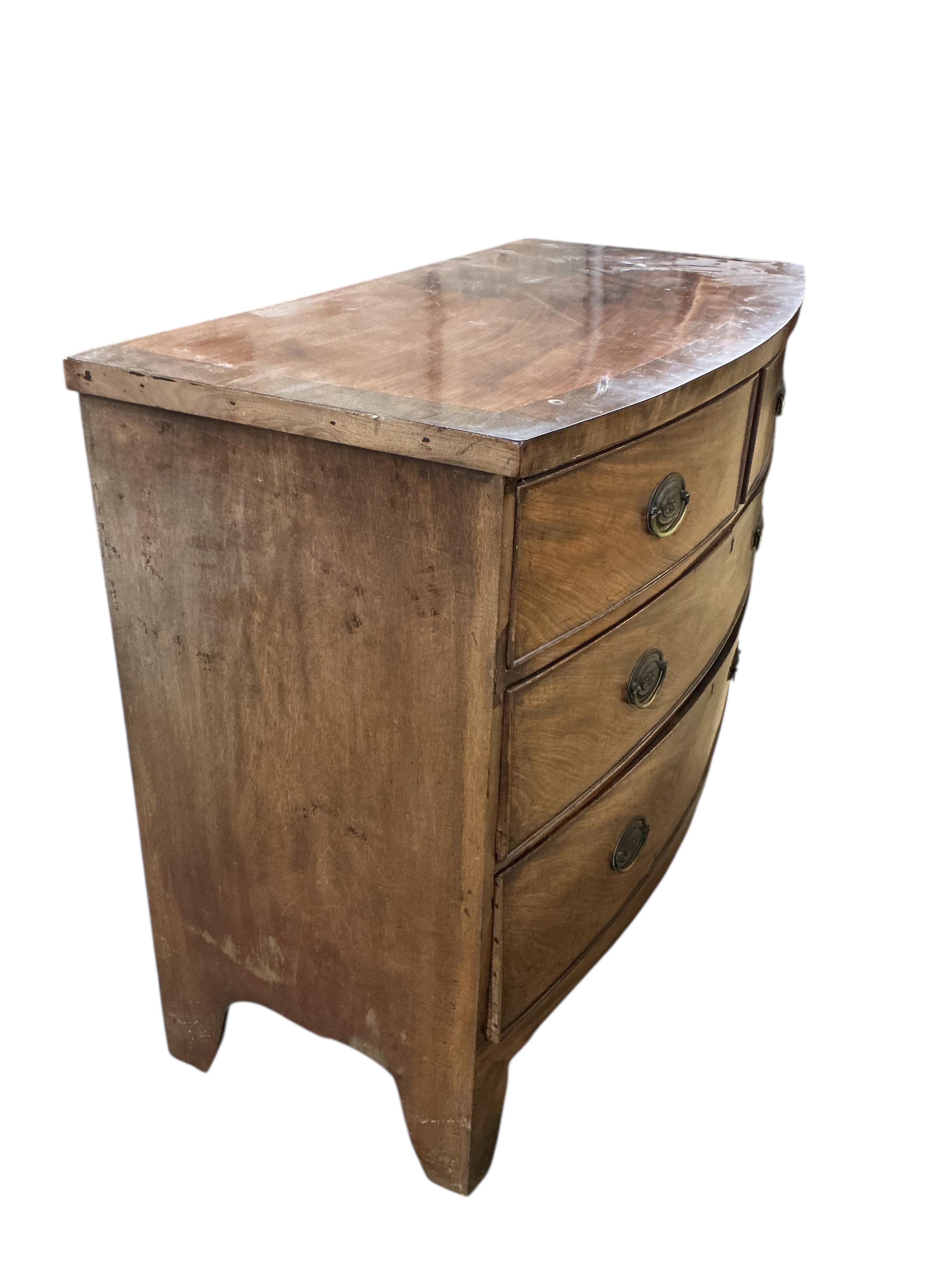 A Regency banded mahogany bowfront chest, width 101cm, depth 51cm, height 87cm